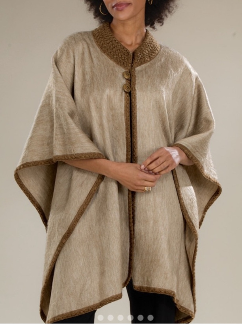 Una Alla Volta Alpaca Poncho Shawl One size